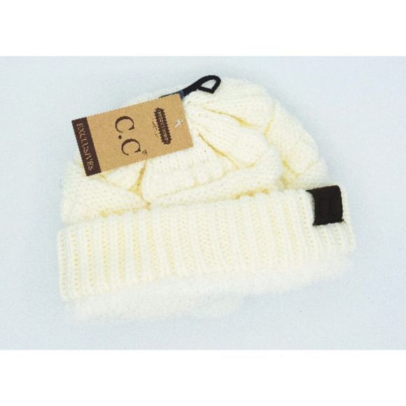 C.C Exclusives Fuzzy Lined Ivory Beanie Hat New - Picture 6 of 6